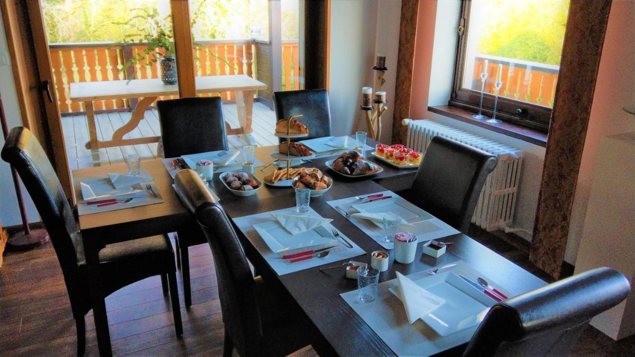 Domaine De L'Olifant Bed & Breakfast Champanges Luaran gambar
