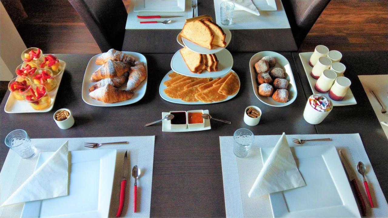 Domaine De L'Olifant Bed & Breakfast Champanges Luaran gambar