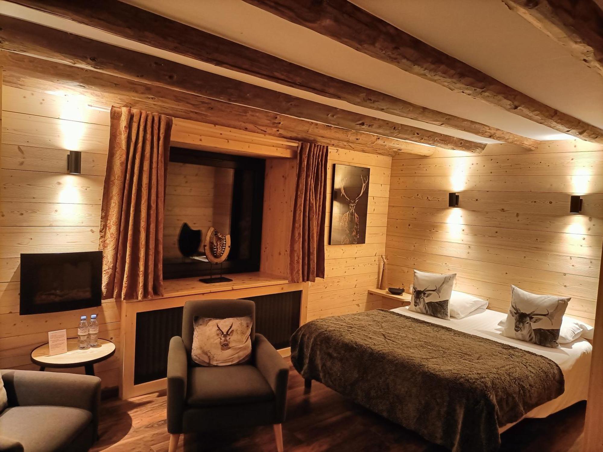 Domaine De L'Olifant Bed & Breakfast Champanges Luaran gambar
